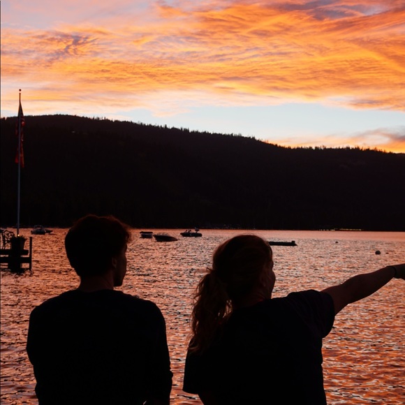 Meet your Posher, Meredith - Picture 1 of 1